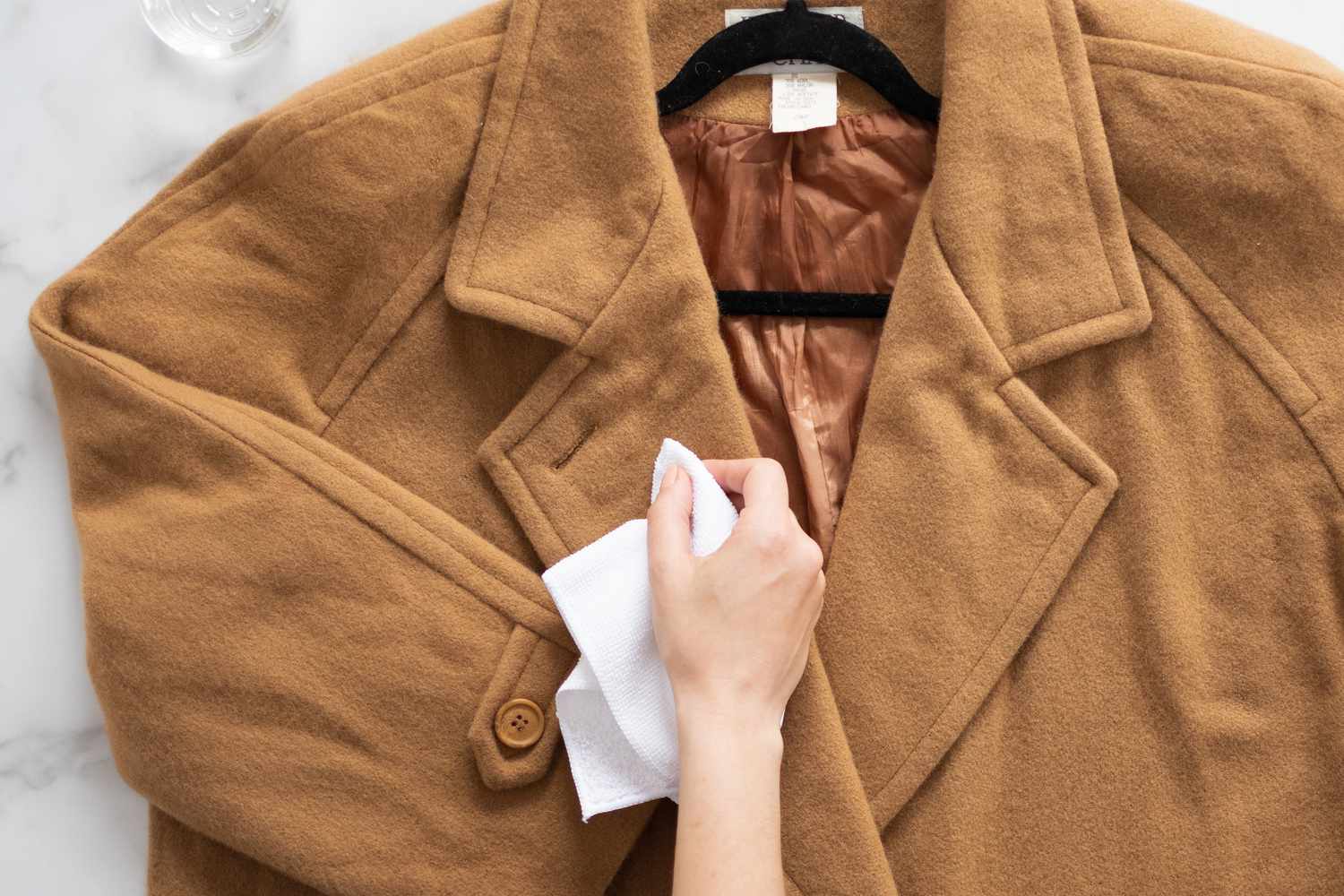 How to wash wool coat