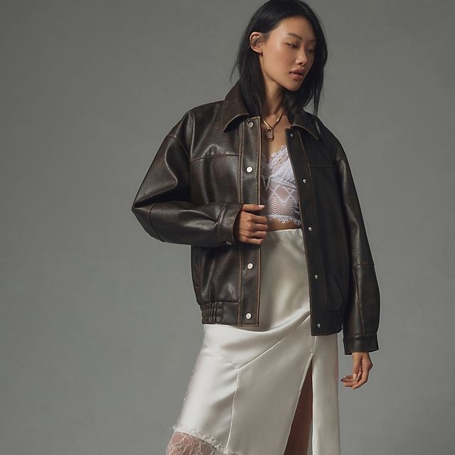 Discover if leather jackets are still trendy